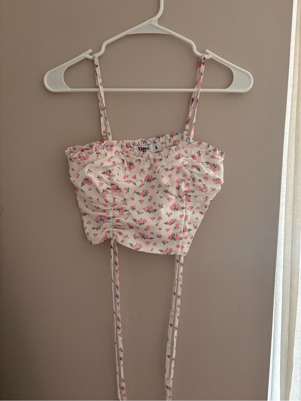 Tigermist | floral cropped tank